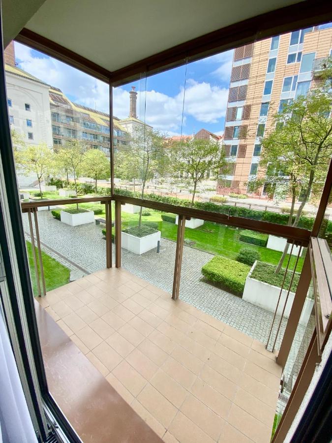 Korunni Dvur 130m2, 2 Free Parkings Apartmán *
