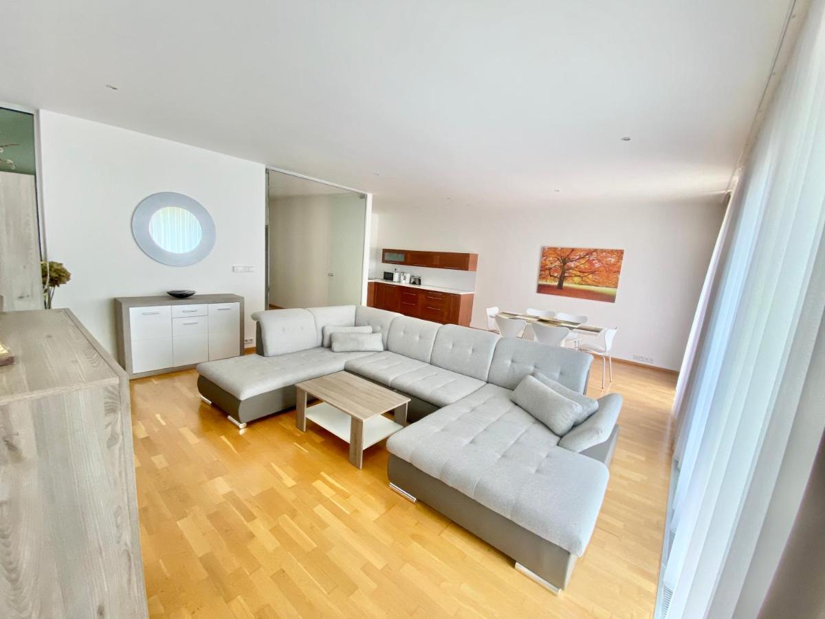 Korunni Dvur Apartment